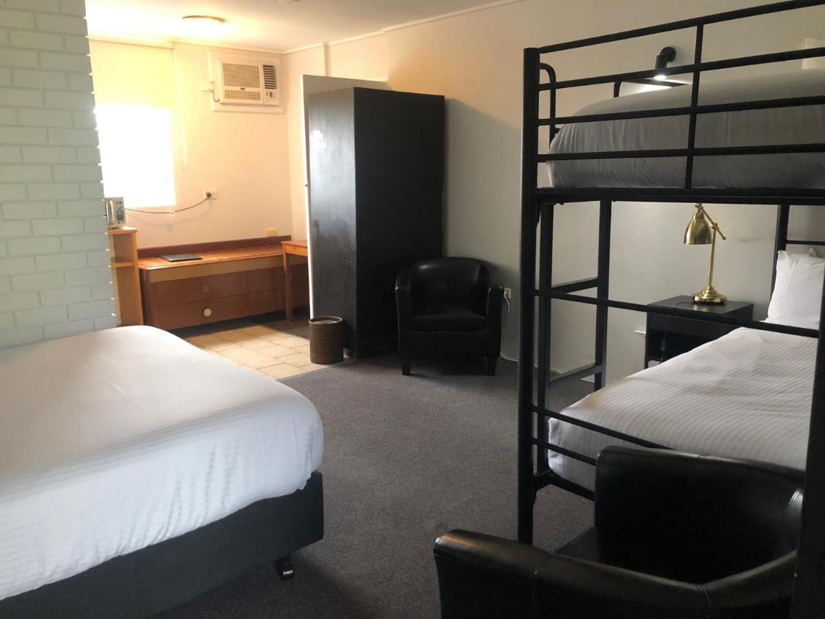 Matador Motor Inn Кофс Харбър Екстериор снимка